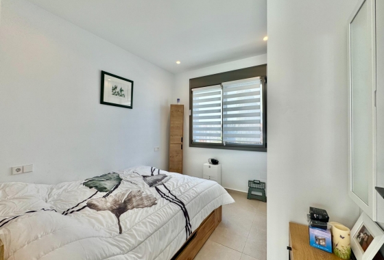 Resale - Villa - San Miguel de Salinas - Blue Lagoon - Galán