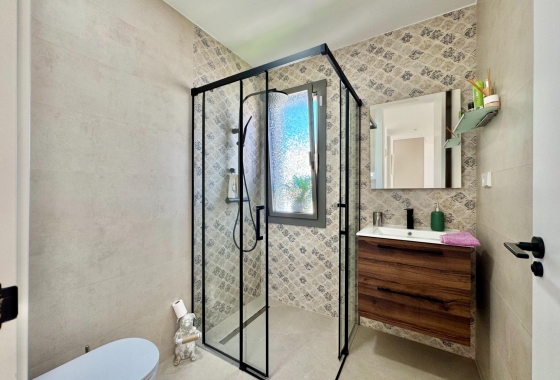 Resale - Villa - San Miguel de Salinas - Blue Lagoon - Galán