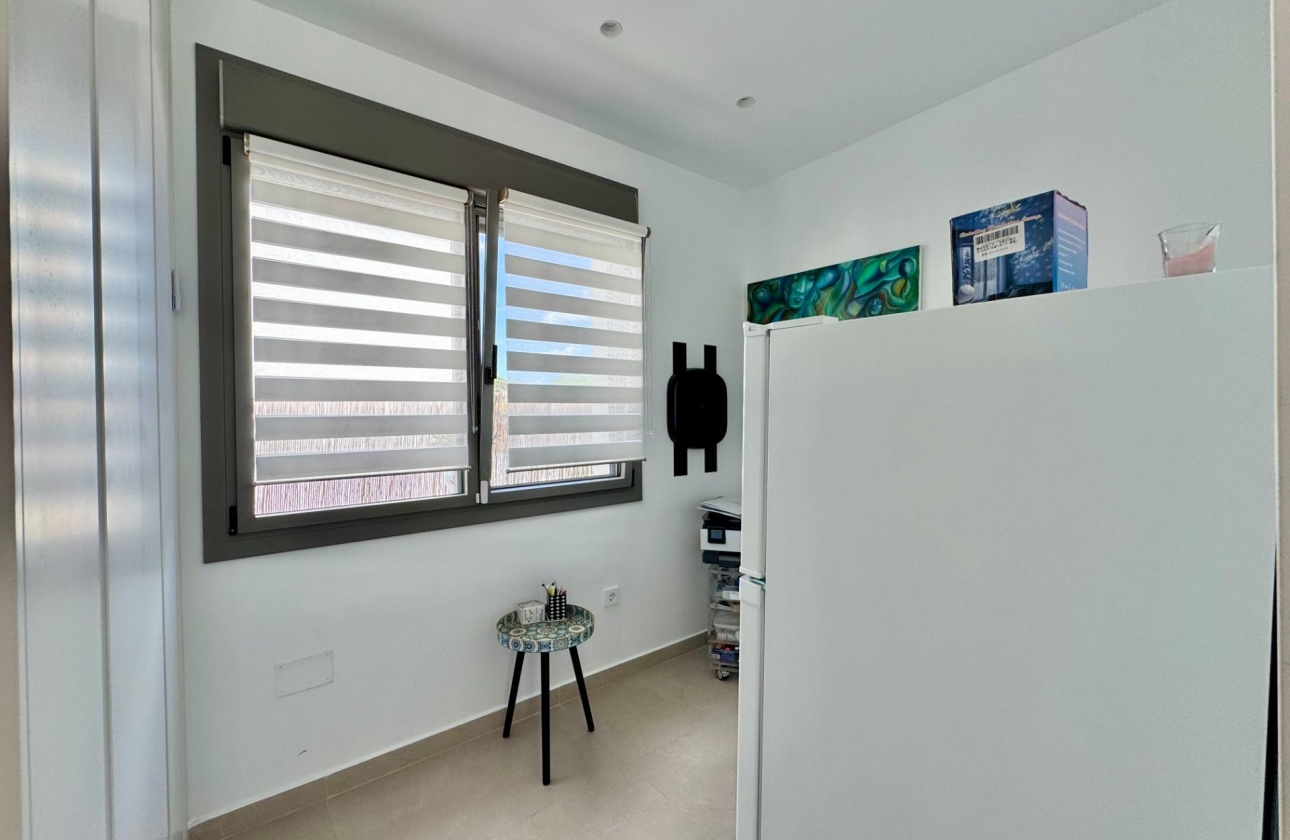 Resale - Villa - San Miguel de Salinas - Blue Lagoon - Galán