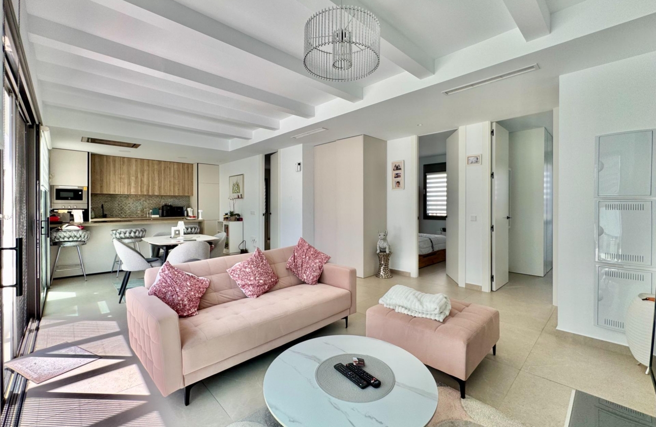 Resale - Villa - San Miguel de Salinas - Blue Lagoon - Galán
