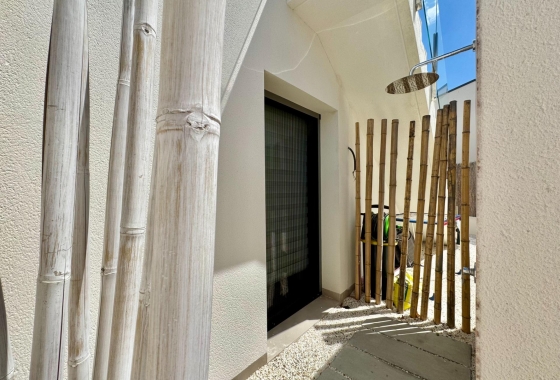 Resale - Villa - San Miguel de Salinas - Blue Lagoon - Galán