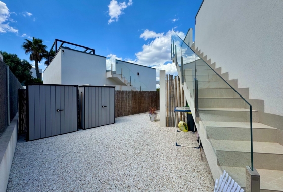 Resale - Villa - San Miguel de Salinas - Blue Lagoon - Galán