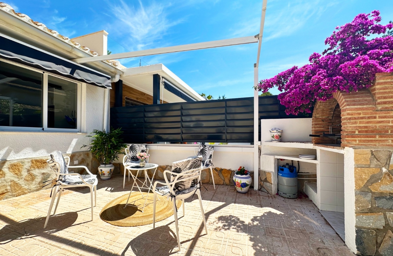 Resale - Townhouse - Orihuela Costa - La Zenia