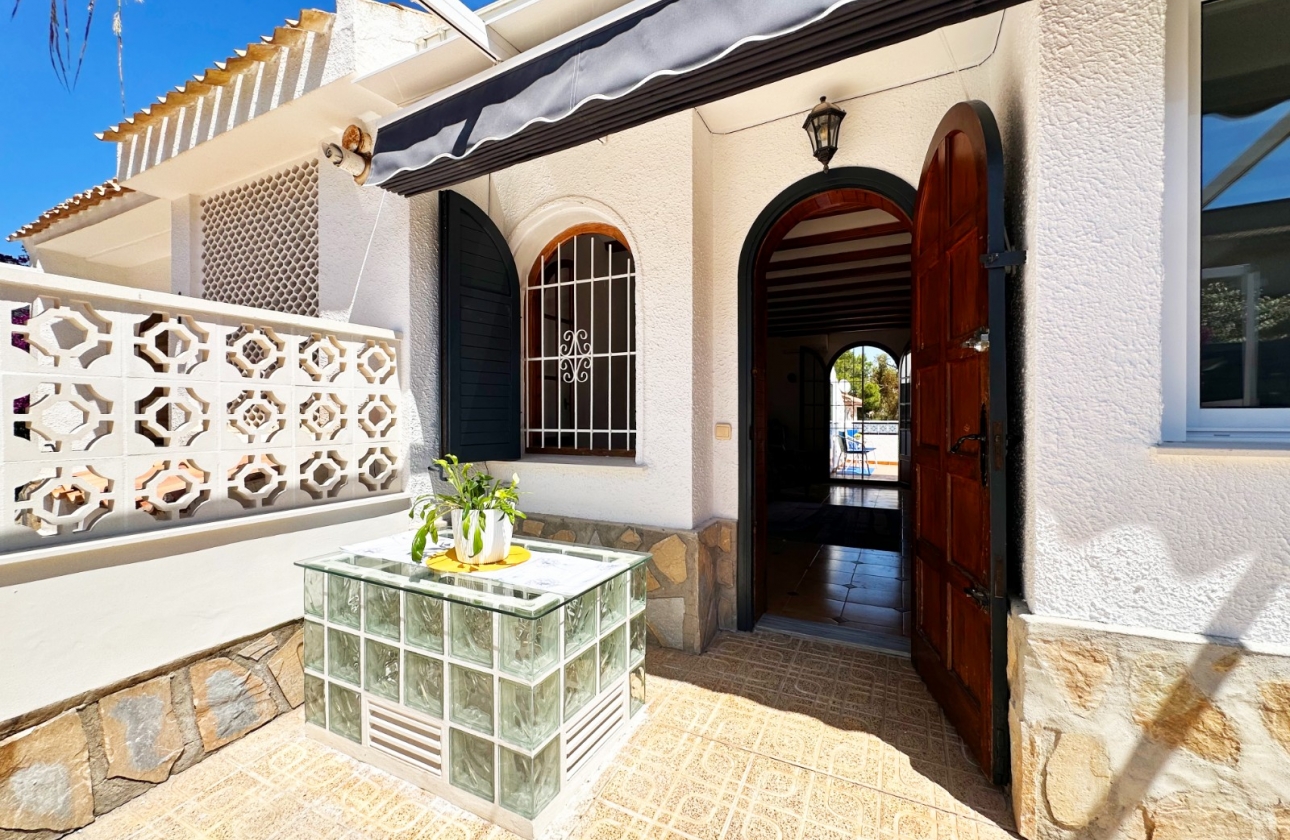 Resale - Townhouse - Orihuela Costa - La Zenia