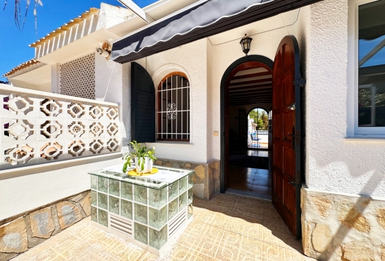 Resale - Townhouse - Orihuela Costa - La Zenia