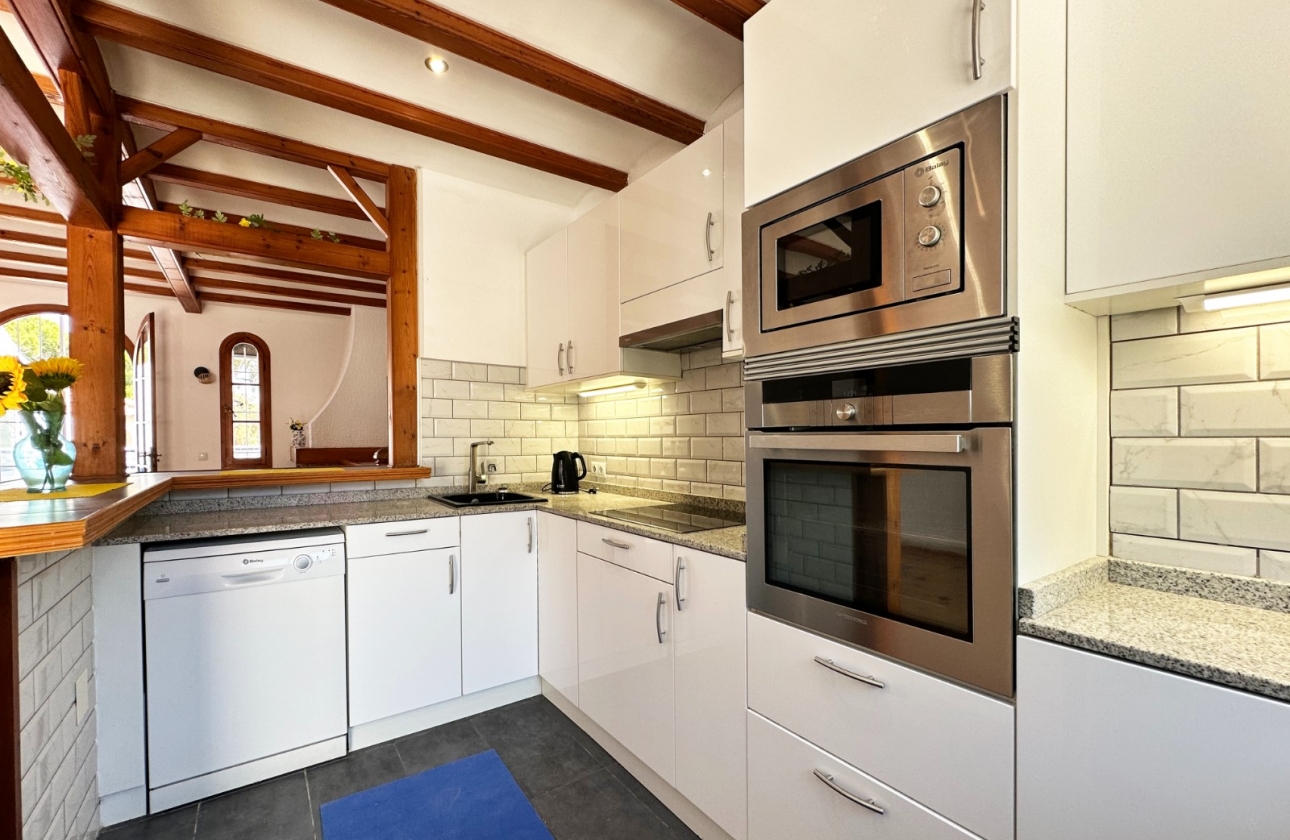 Resale - Townhouse - Orihuela Costa - La Zenia