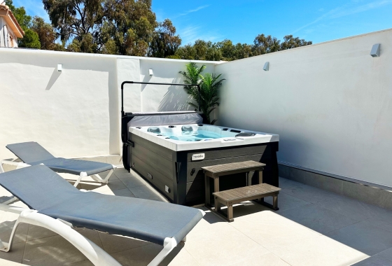 Resale - Townhouse - Orihuela Costa - La Zenia