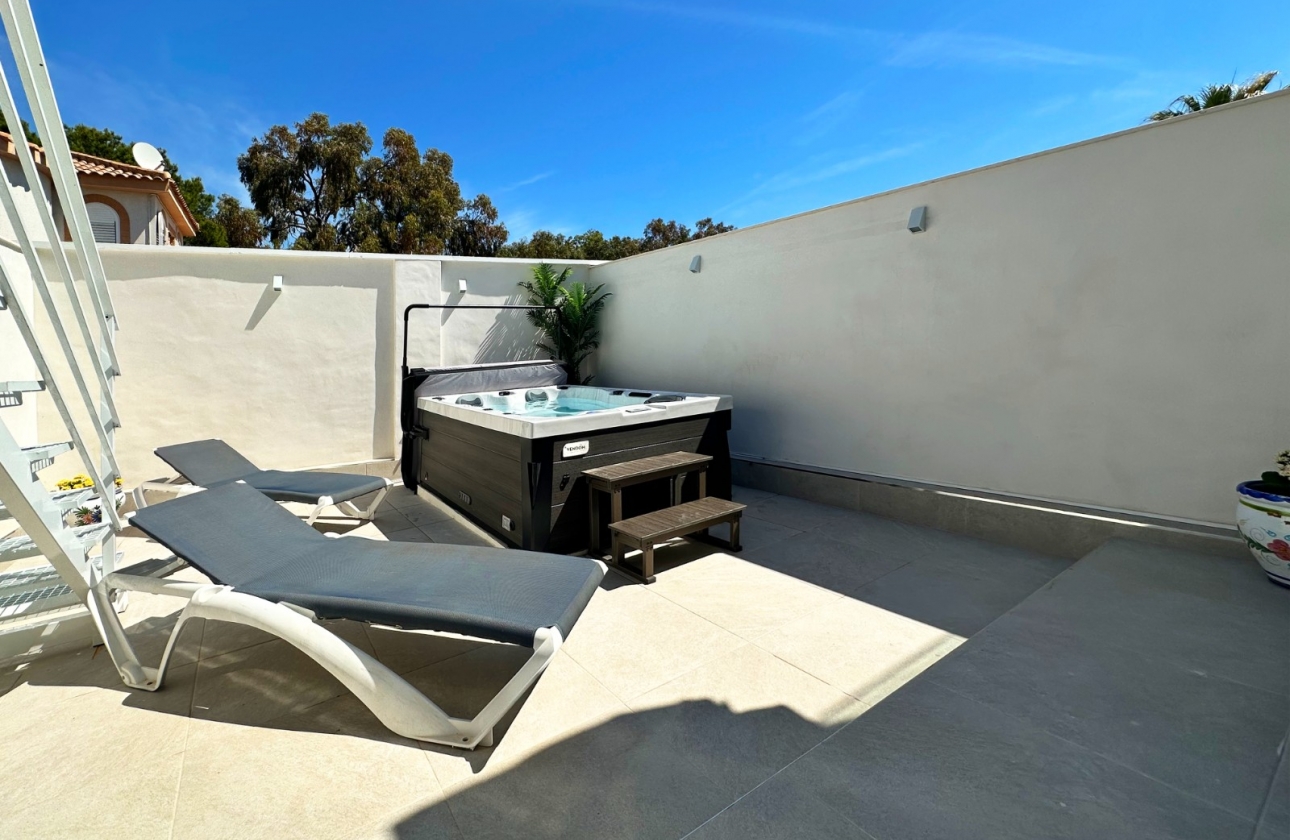 Resale - Townhouse - Orihuela Costa - La Zenia