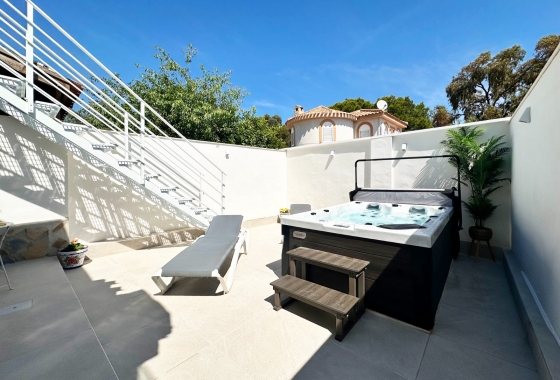 Resale - Townhouse - Orihuela Costa - La Zenia