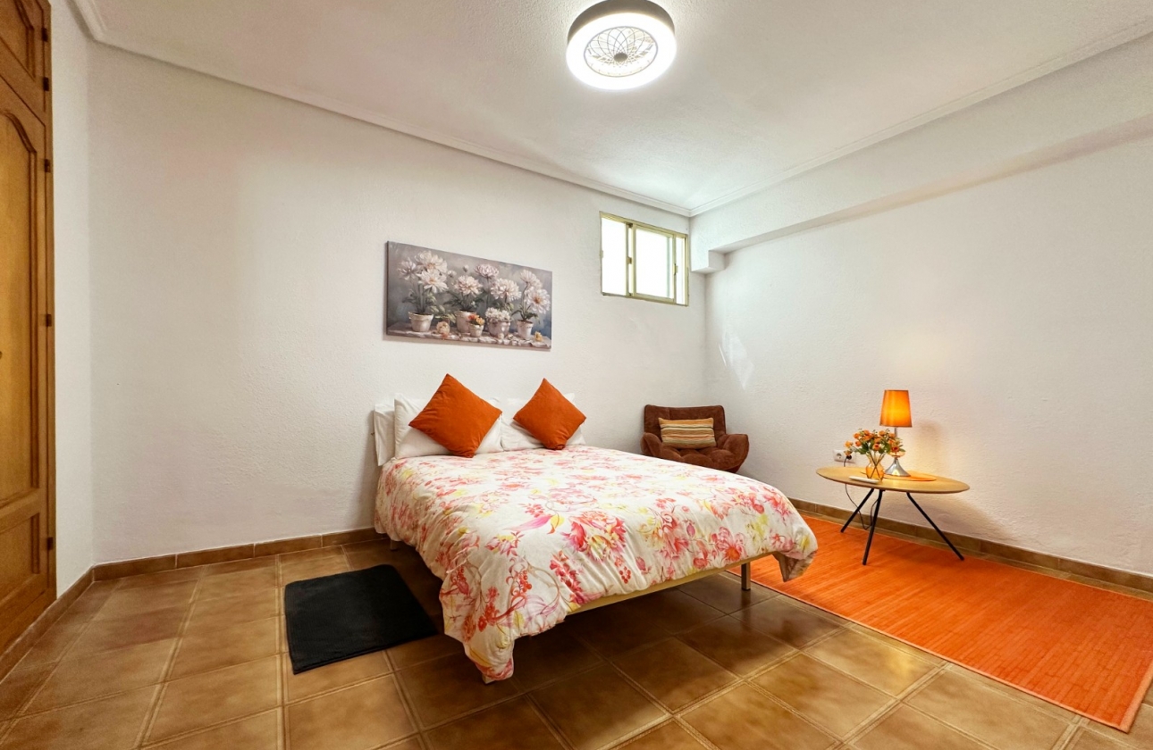 Resale - Townhouse - Orihuela Costa - La Zenia