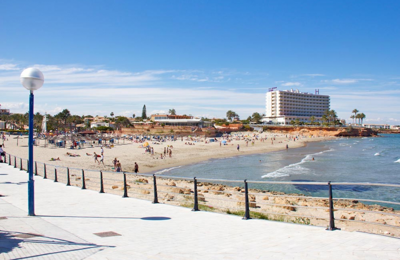 Resale - Townhouse - Orihuela Costa - La Zenia
