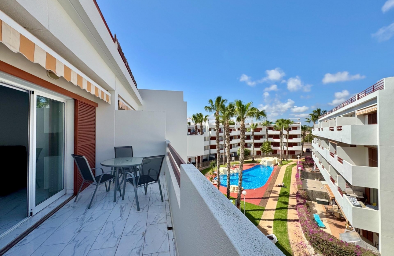 Resale - Apartment - Orihuela Costa - Punta Prima