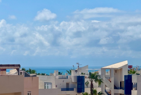 Resale - Apartment - Orihuela Costa - Punta Prima