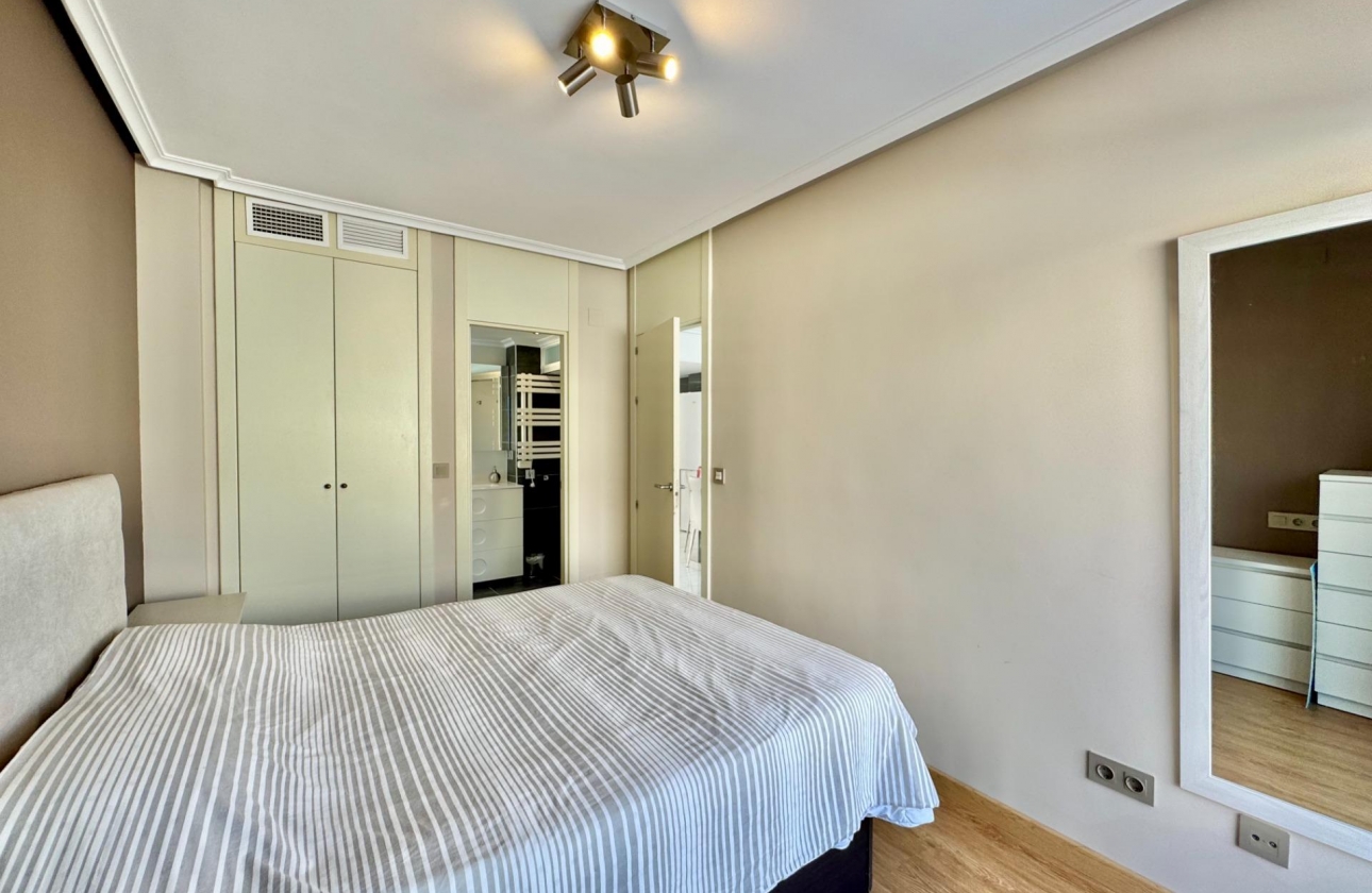 Resale - Apartment - Orihuela Costa - Punta Prima