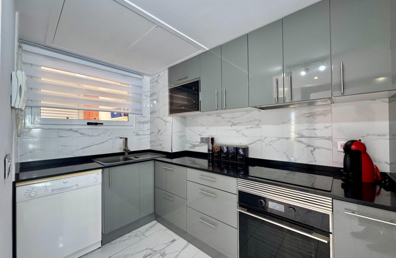 Resale - Apartment - Orihuela Costa - Punta Prima