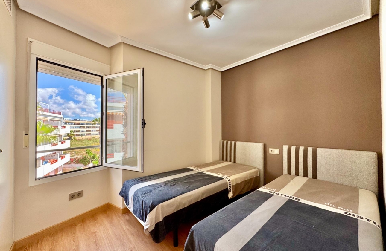 Resale - Apartment - Orihuela Costa - Punta Prima
