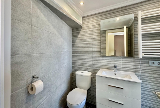 Resale - Apartment - Orihuela Costa - Punta Prima