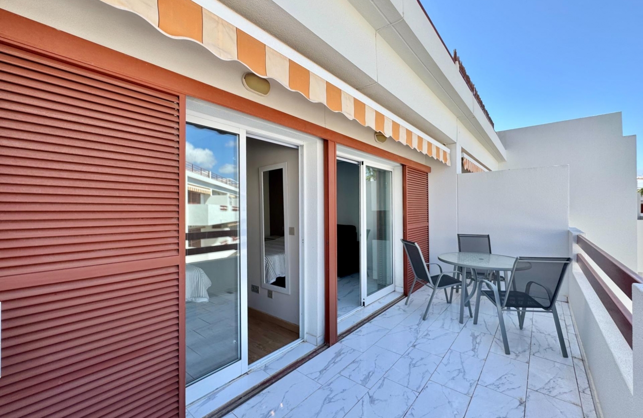 Resale - Apartment - Orihuela Costa - Punta Prima