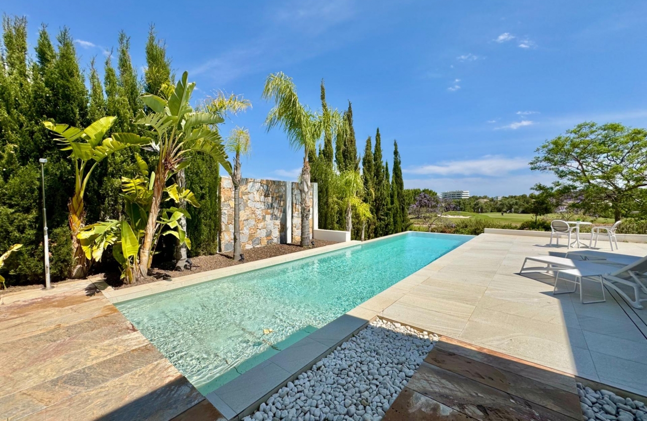 Resale - Villa - Orihuela - Las Colinas Golf