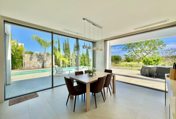 Resale - Villa - Orihuela - Las Colinas Golf