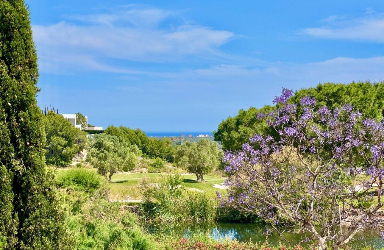Resale - Villa - Orihuela - Las Colinas Golf