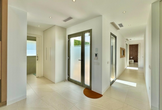 Resale - Villa - Orihuela - Las Colinas Golf