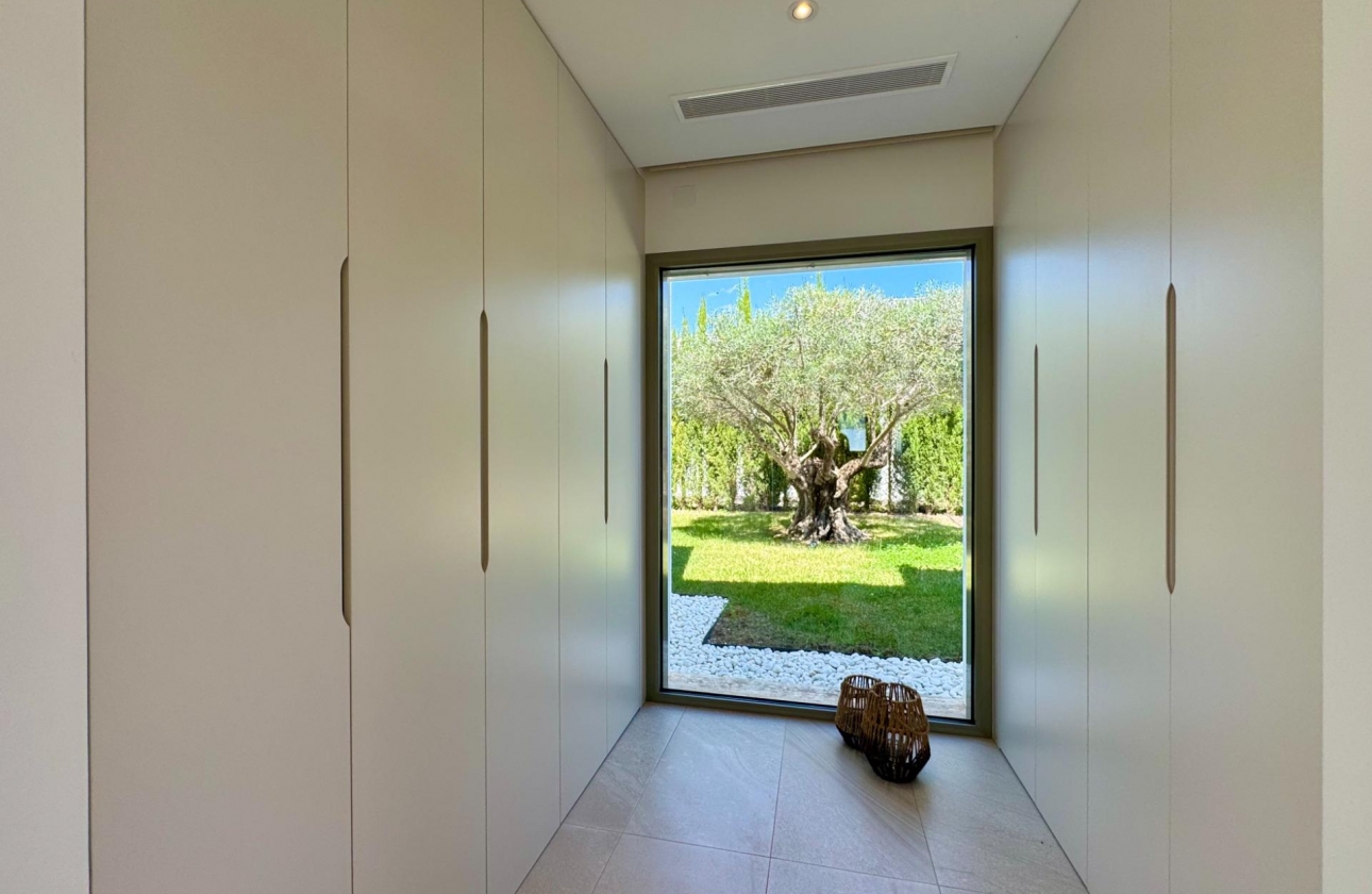 Resale - Villa - Orihuela - Las Colinas Golf