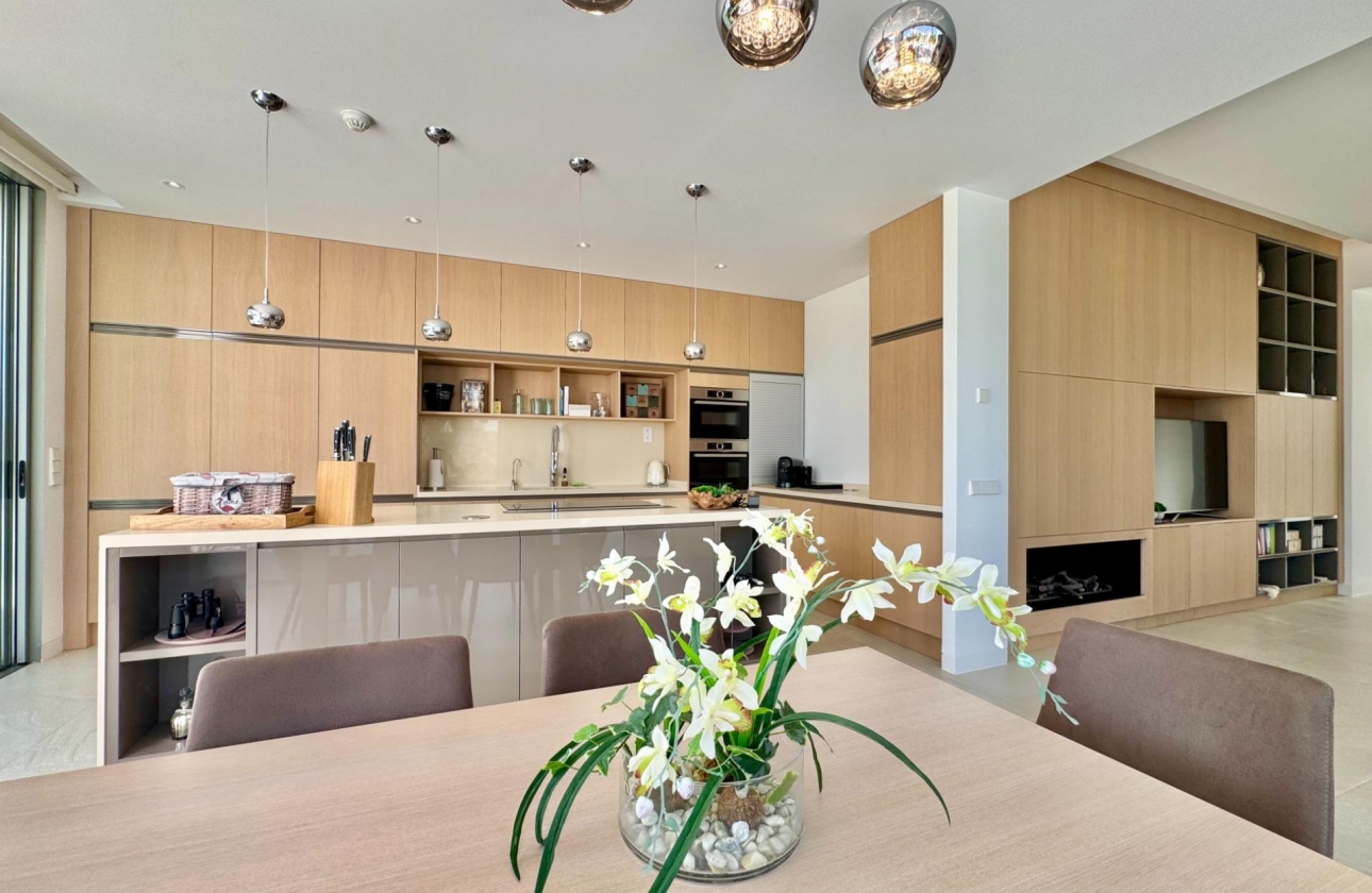 Resale - Villa - Orihuela - Las Colinas Golf