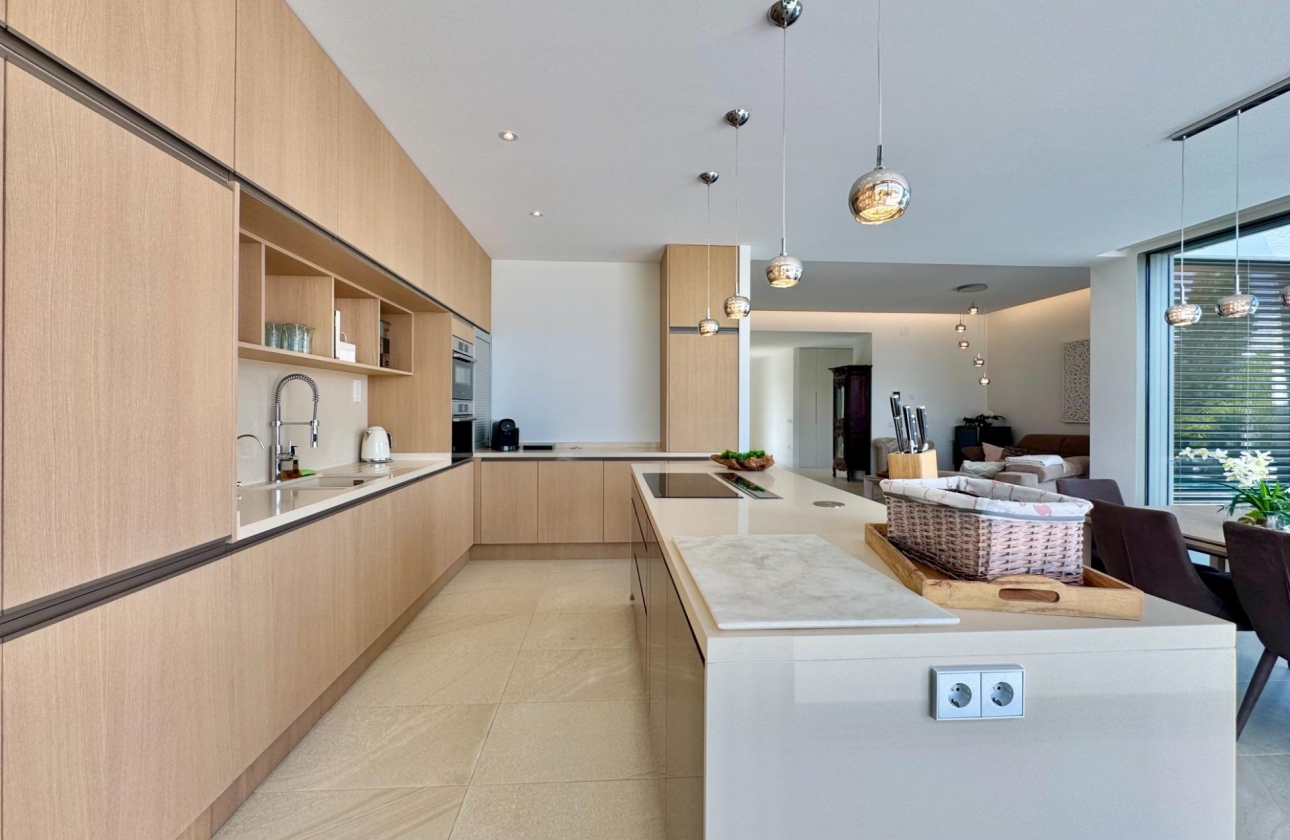 Resale - Villa - Orihuela - Las Colinas Golf