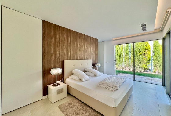Resale - Villa - Orihuela - Las Colinas Golf