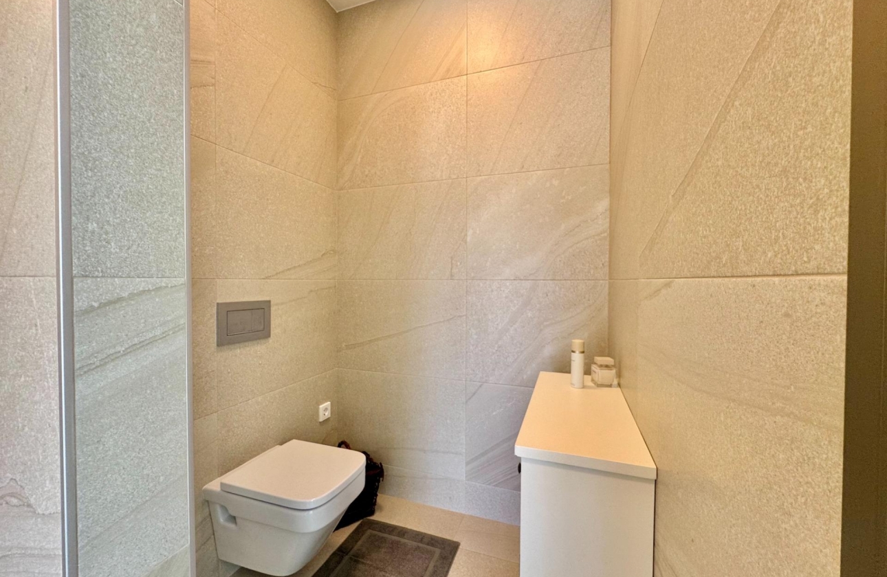 Resale - Villa - Orihuela - Las Colinas Golf