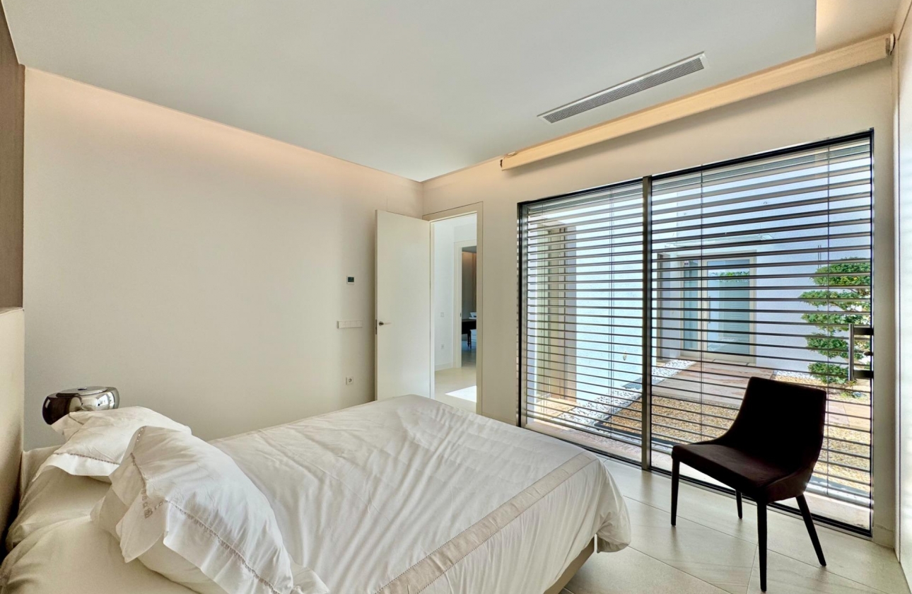 Resale - Villa - Orihuela - Las Colinas Golf