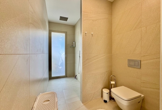 Resale - Villa - Orihuela - Las Colinas Golf