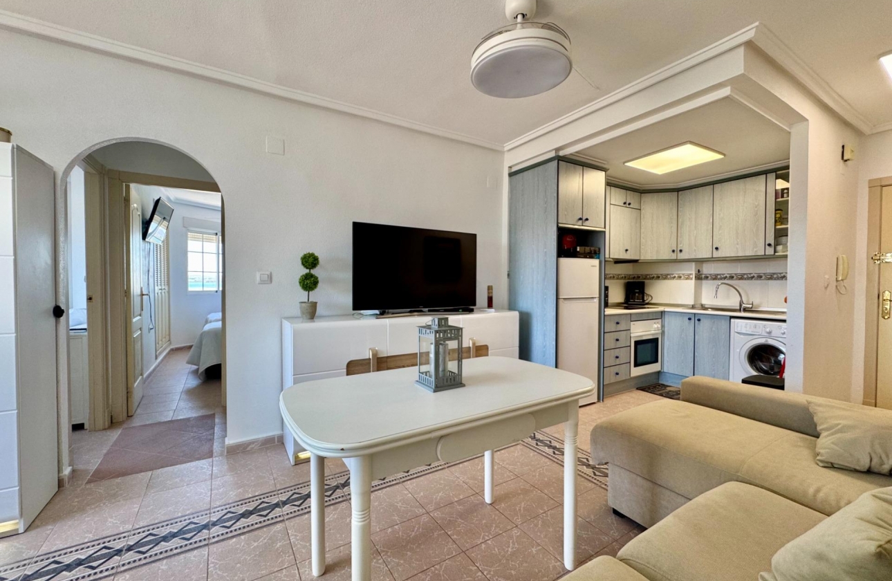 Resale - Apartment - Torrevieja - Gaspar Perrelló
