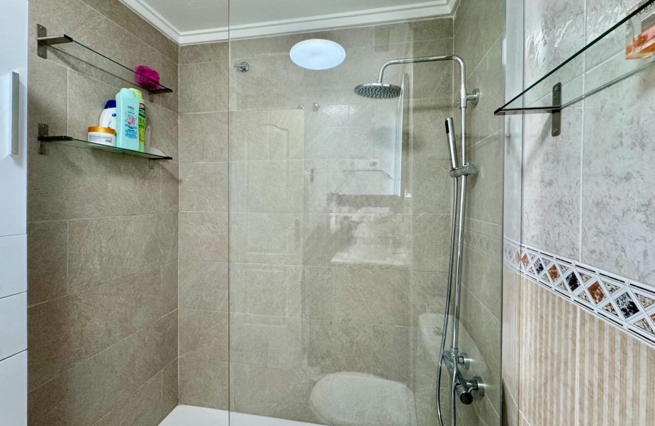 Resale - Apartment - Torrevieja - Gaspar Perrelló