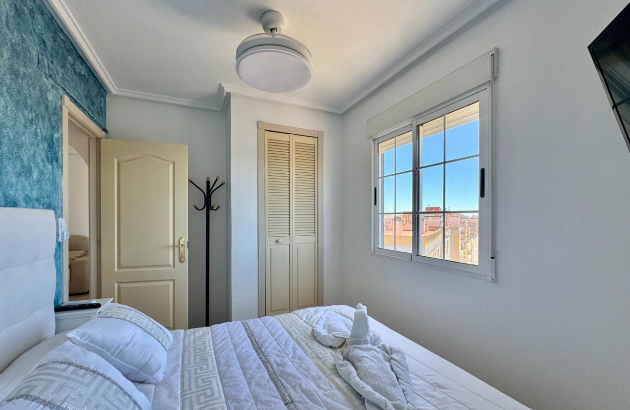 Resale - Apartment - Torrevieja - Gaspar Perrelló