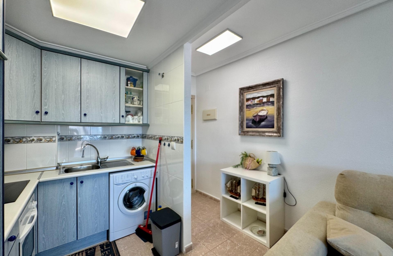 Resale - Apartment - Torrevieja - Gaspar Perrelló