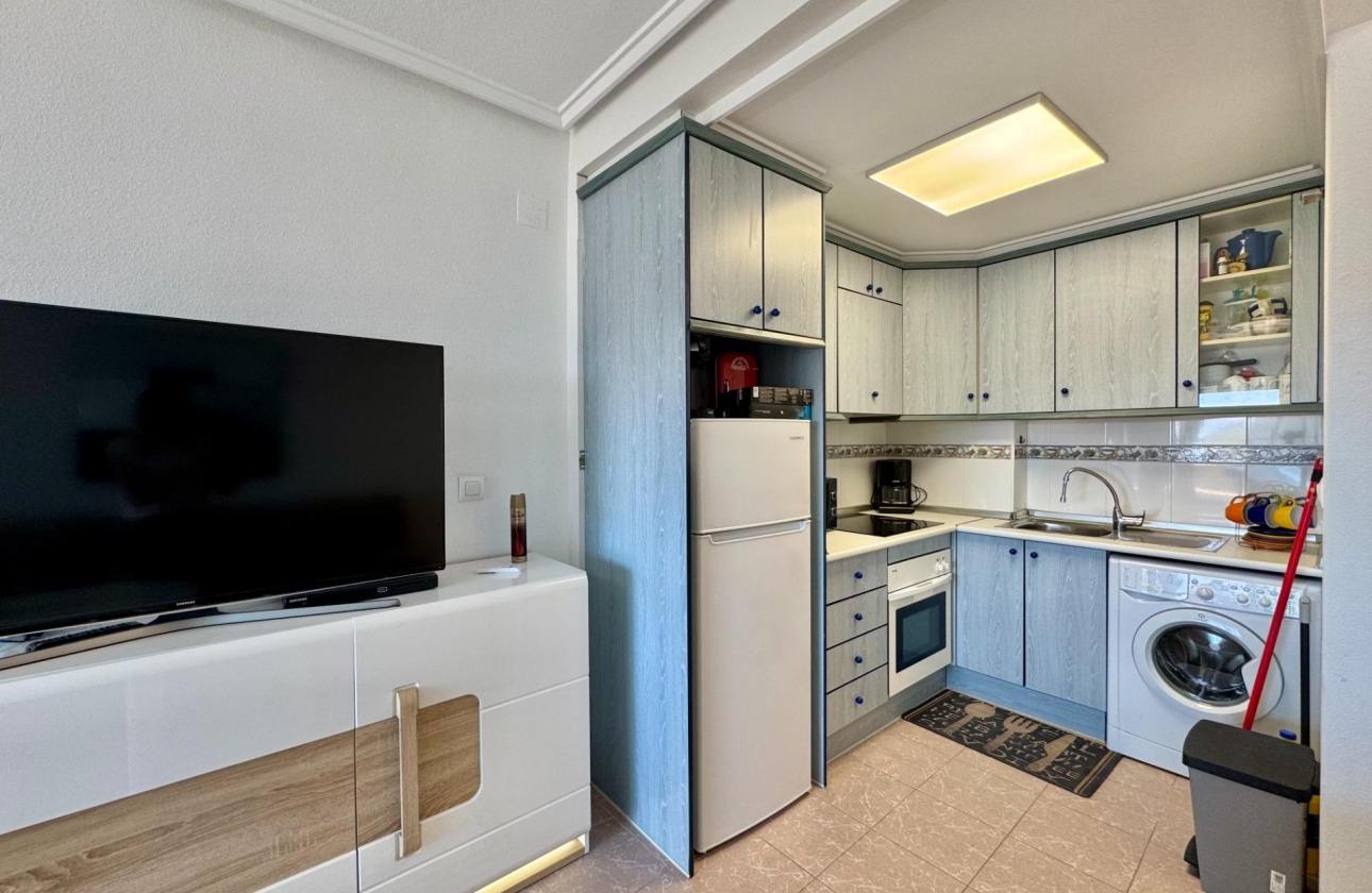 Resale - Apartment - Torrevieja - Gaspar Perrelló