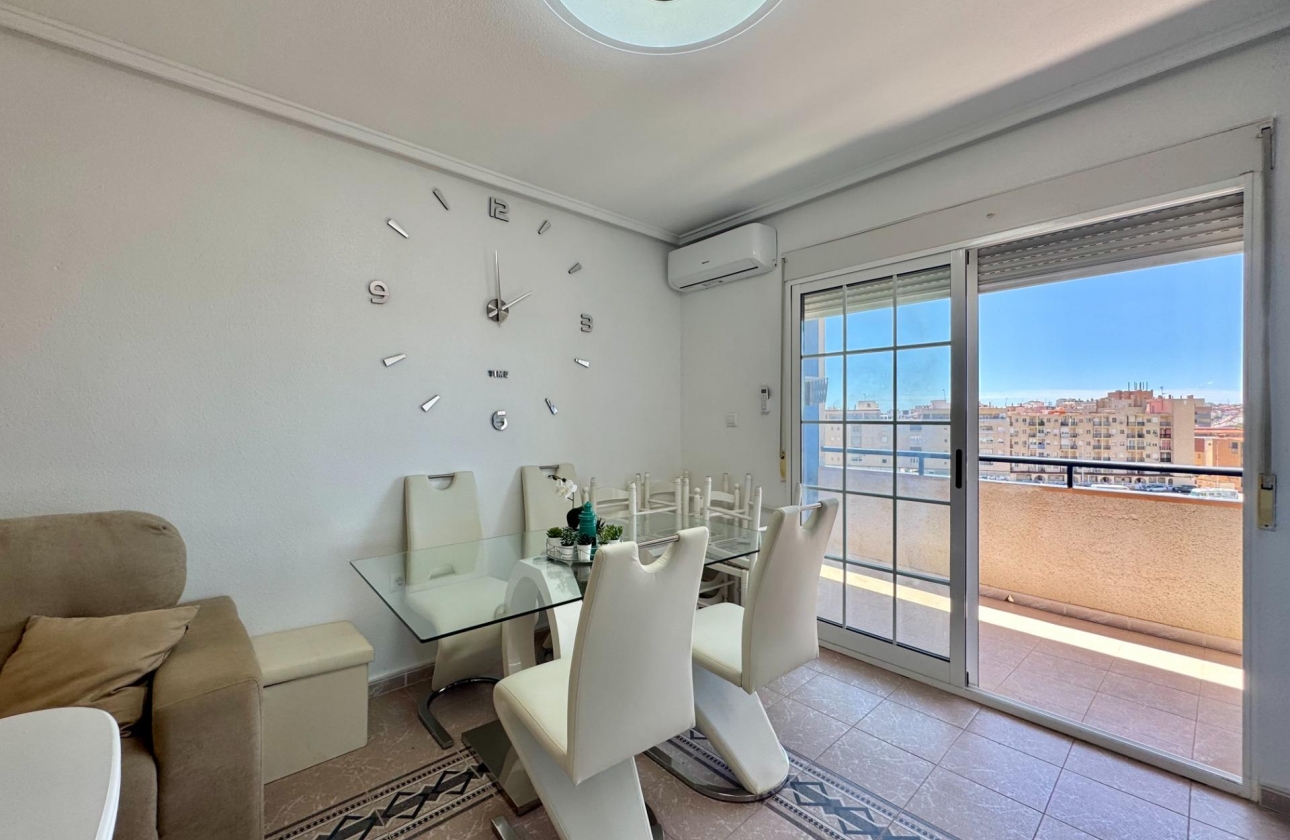 Resale - Apartment - Torrevieja - Gaspar Perrelló