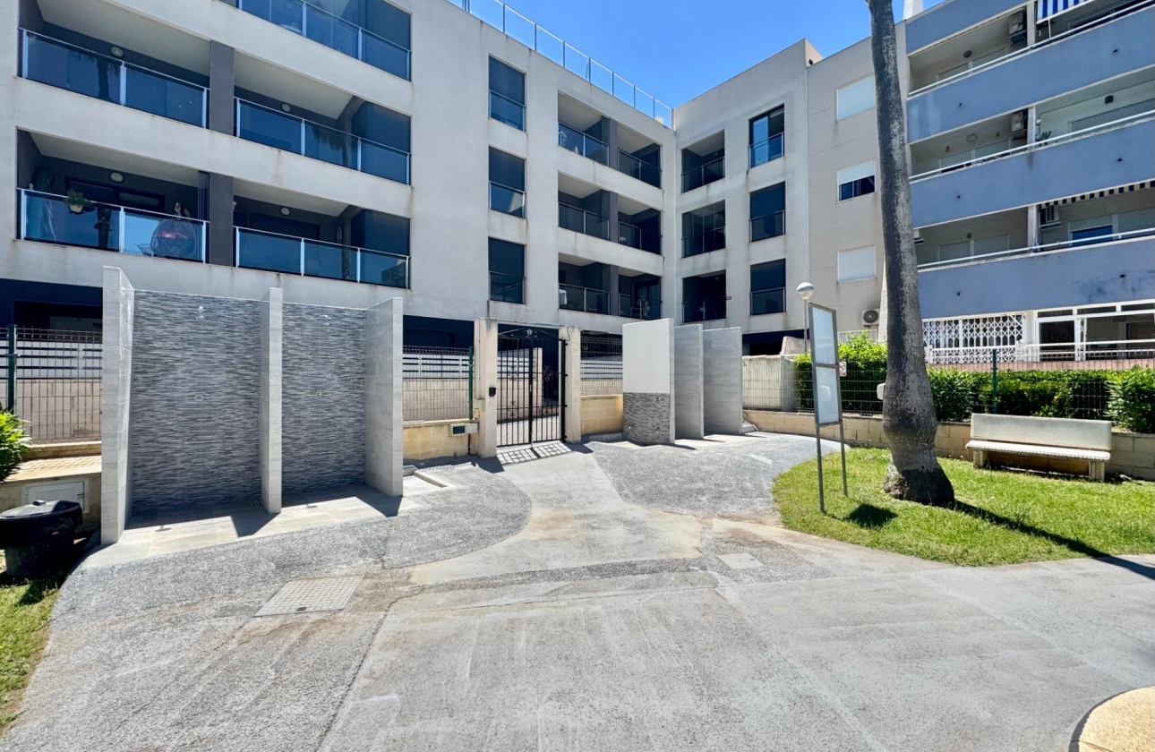 Resale - Apartment - Torrevieja - Gaspar Perrelló