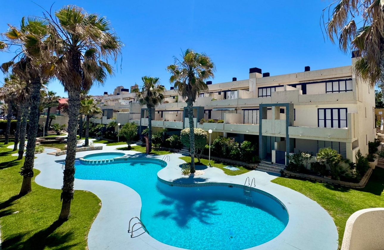 Resale - Apartment - Torrevieja - Torre la mata