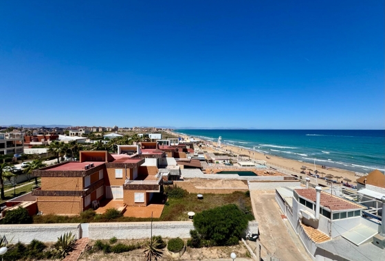 Resale - Apartment - Torrevieja - Torre la mata