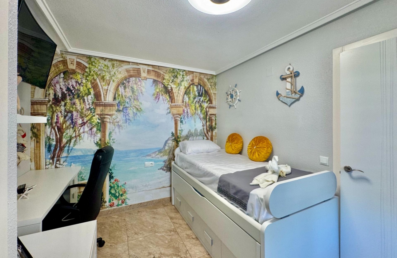Resale - Apartment - Torrevieja - Torre la mata