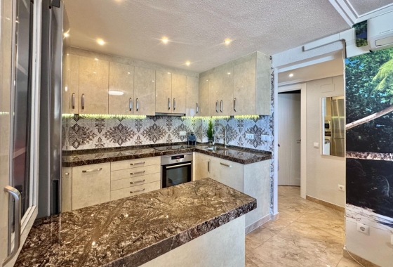 Resale - Apartment - Torrevieja - Torre la mata