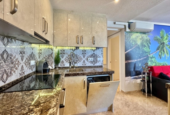 Resale - Apartment - Torrevieja - Torre la mata