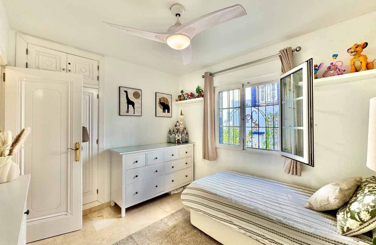 Resale - Bungalow - Orihuela Costa - Villamartín-Las Filipinas