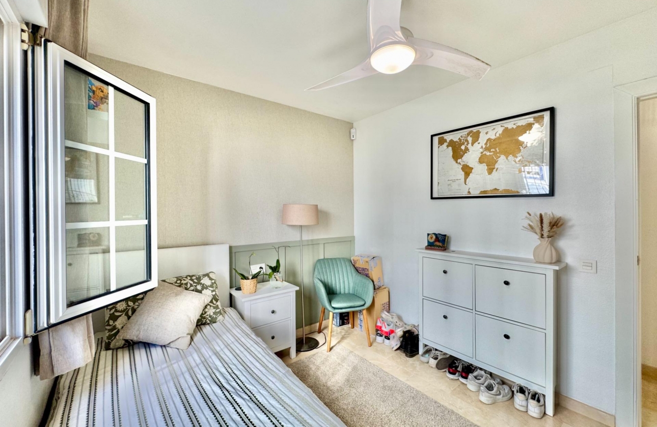 Resale - Bungalow - Orihuela Costa - Villamartín-Las Filipinas