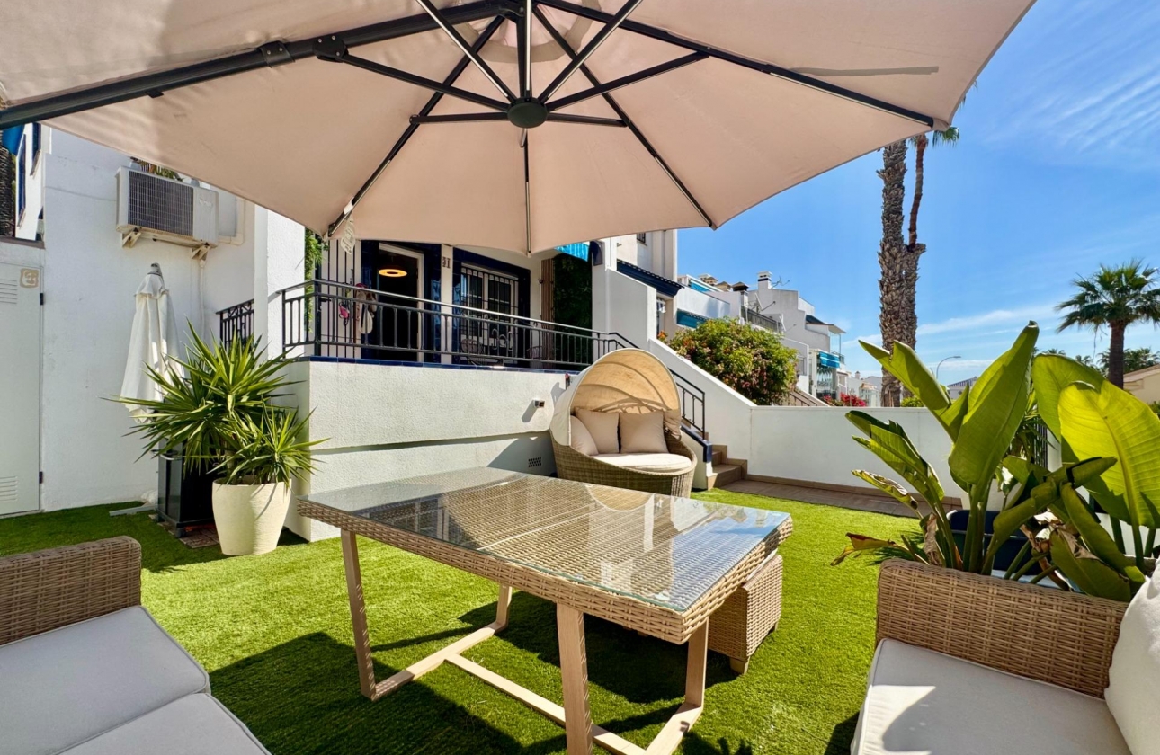 Resale - Bungalow - Orihuela Costa - Villamartín-Las Filipinas