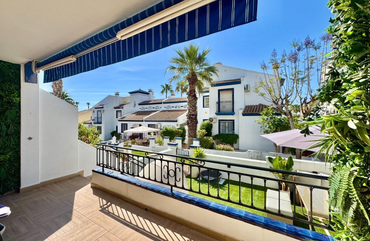Resale - Bungalow - Orihuela Costa - Villamartín-Las Filipinas