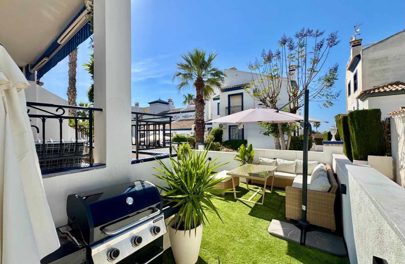 Resale - Bungalow - Orihuela Costa - Villamartín-Las Filipinas